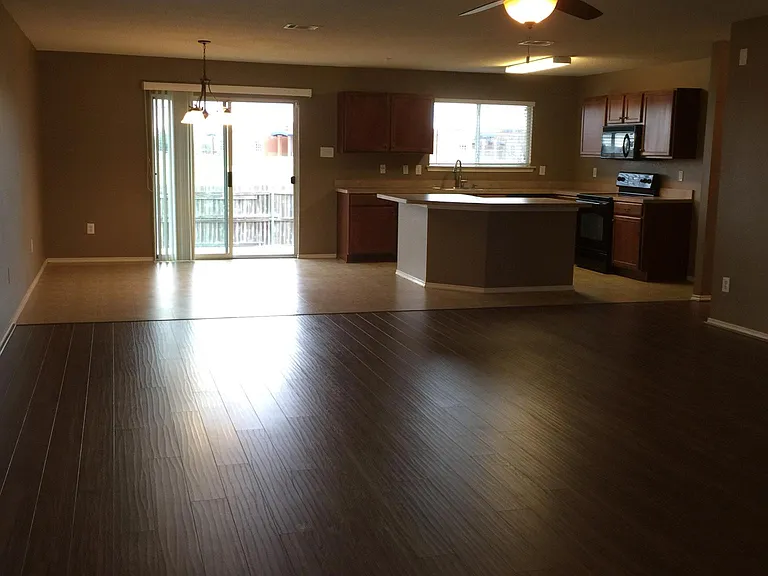 8121 Macgregor Dr — Photo 12
