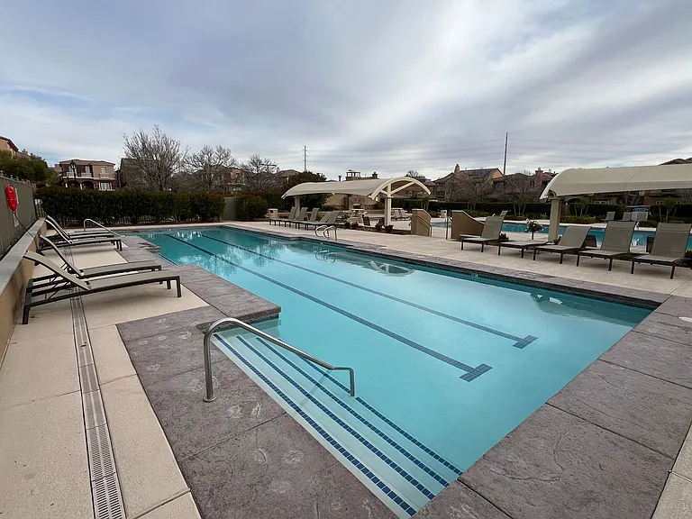 2334 Malaga Peak St — Photo 31