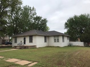 724 N Anthony Ave, Anthony, KS 67003