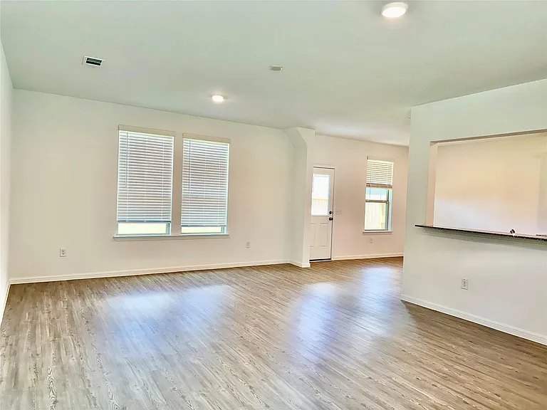 16530 Pine Arrow Dr — Photo 15