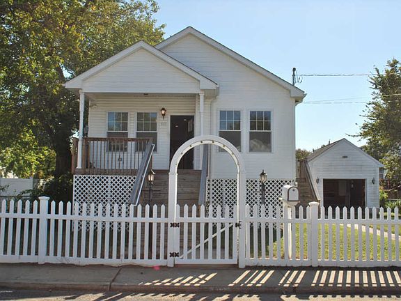 2nd image of 613 Monmouth Ave