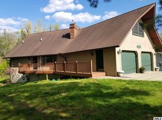 119 Bennington Ln, Brooklyn, MI 49230