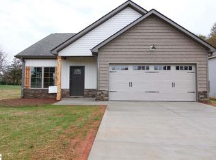 244 Cooley Cir, Spartanburg, SC 29303