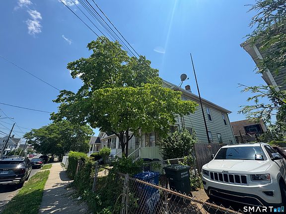 3rd image of 134 Ogden Street