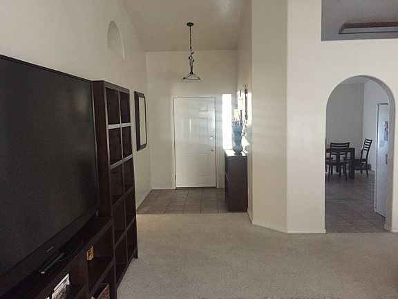 2nd image of 3301 Wellington Pl