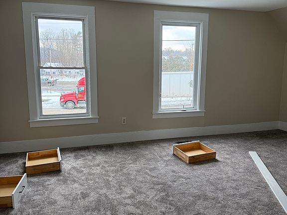 2nd image of 33 Church St #2