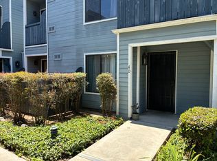 7320 Quill Dr APT 40, Downey, CA 90242