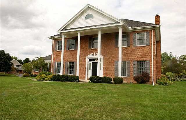 1st image of 1488 Rivercrest Dr
