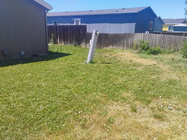 1201 S Chestnut St — Photo 11