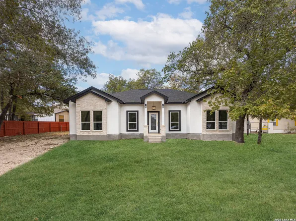 23031 FAWN TRAIL DR, Elmendorf, TX 78112