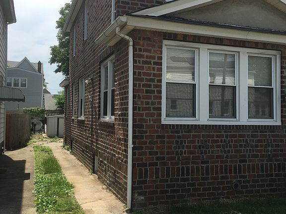 2nd image of 100-30 168 St