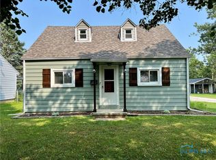 809 Cherry St, Genoa, OH 43430