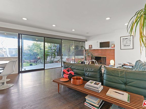 2nd image of 3765 Arbolada Rd