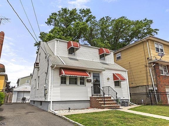 2nd image of 1147 Passaic Ave