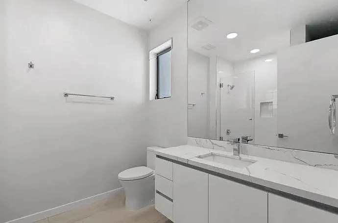 4707 Fulton Ave #403 — Photo 9