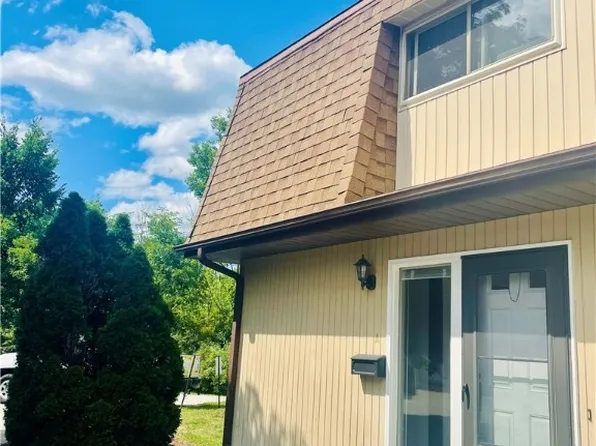 5221 Cline Rd Unit A, Kent, OH 44240
