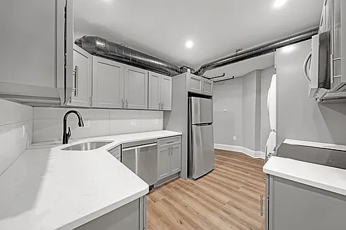 858 Huntington Ave Photo 1