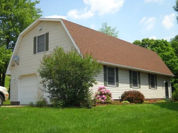 143 Heritage Rd, Weirton, WV 26062