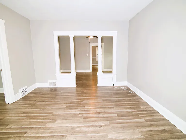 10514 Mount Auburn Ave #2 — Photo 4