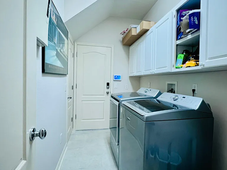 5533 Winhawk Way — Photo 28