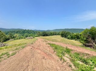 6452 Gauley Tpke, Heaters, WV 26627