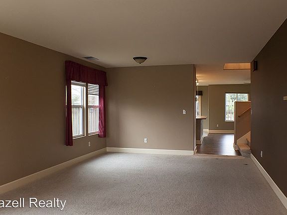 5th image of 3182 Pender Isl St