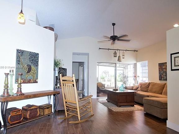 4th image of 17856 SW 10th Ln #0