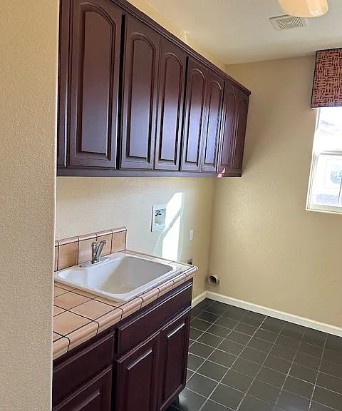 9561 California Oak Cir — Photo 30