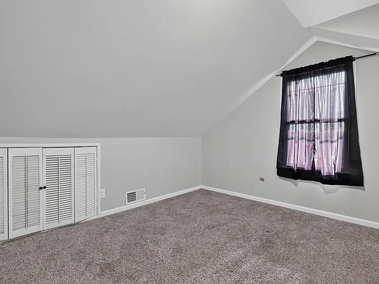 7945 W 91st St — Photo 22