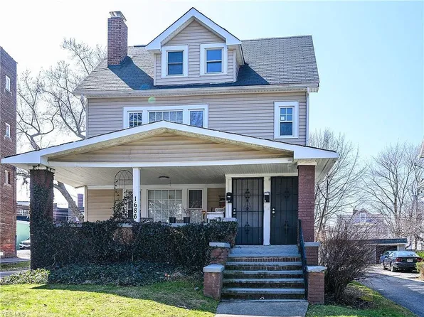 1686 Eddington Rd Fl 1ST, Cleveland, OH 44118