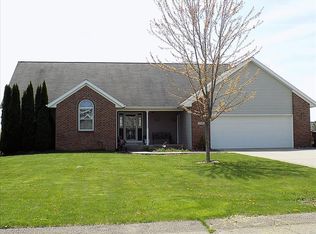 3398 Stonyridge Dr, Hudsonville, MI 49426