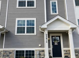 2241 Sassafras Way E, Wonder Lake, IL 60097