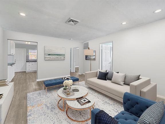 4th image of 5264 NE 5th Avenue