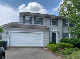 11 Pierre Emmanuel Ct, Fredericksburg, VA 22406
