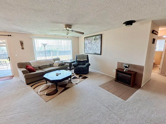 2nd image of 350 NE Mariposa Ave