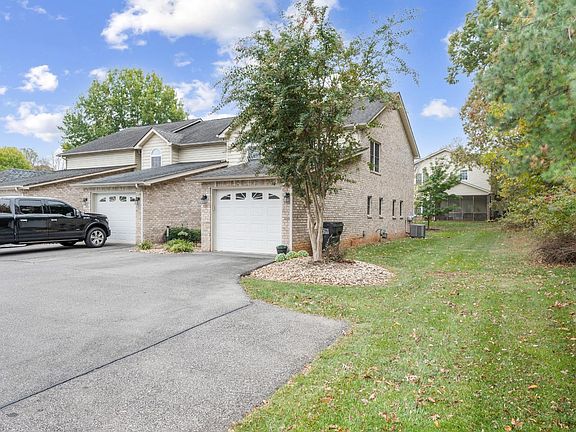 5th image of 1157 Sleepy Oak Ln