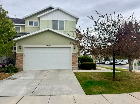 13047 S Padstow Ln