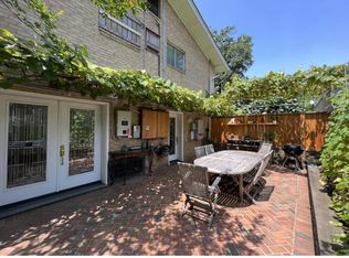 8329 Tuckerman Ln #1, Potomac, MD 20854