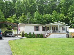 824 Brushy Mountain Dr, Bland, VA 24315