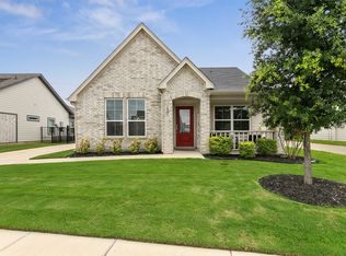 605 Adeline Dr, Burleson, TX 76028