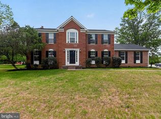 2339 Colts Brook Dr, Reston, VA 20191