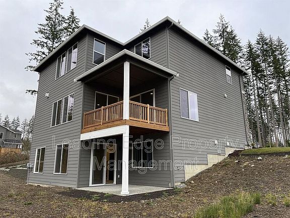 2nd image of 12408 138th Ave NE