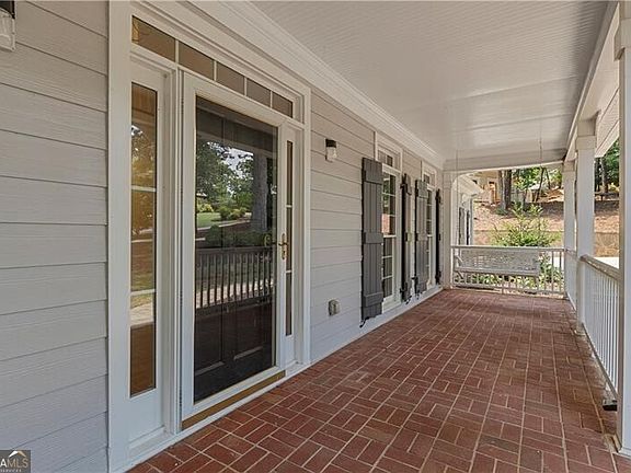 5th image of 8965 Laurel Way