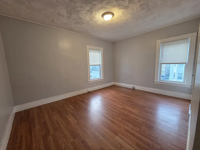 186 Bell St #2 — Photo 7