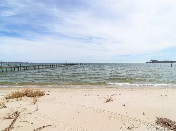 202 Ingram View Ln, Heathsville, VA 22473