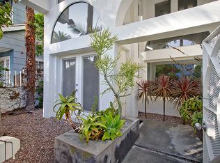 1415 Cabrillo Ave, Venice, CA 90291