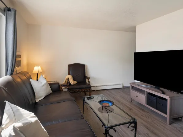1022 9th St W Unit 5, Columbia Falls, MT 59912