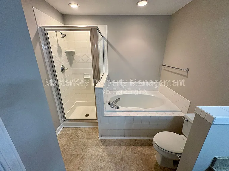 4506 Treerose Way — Photo 14