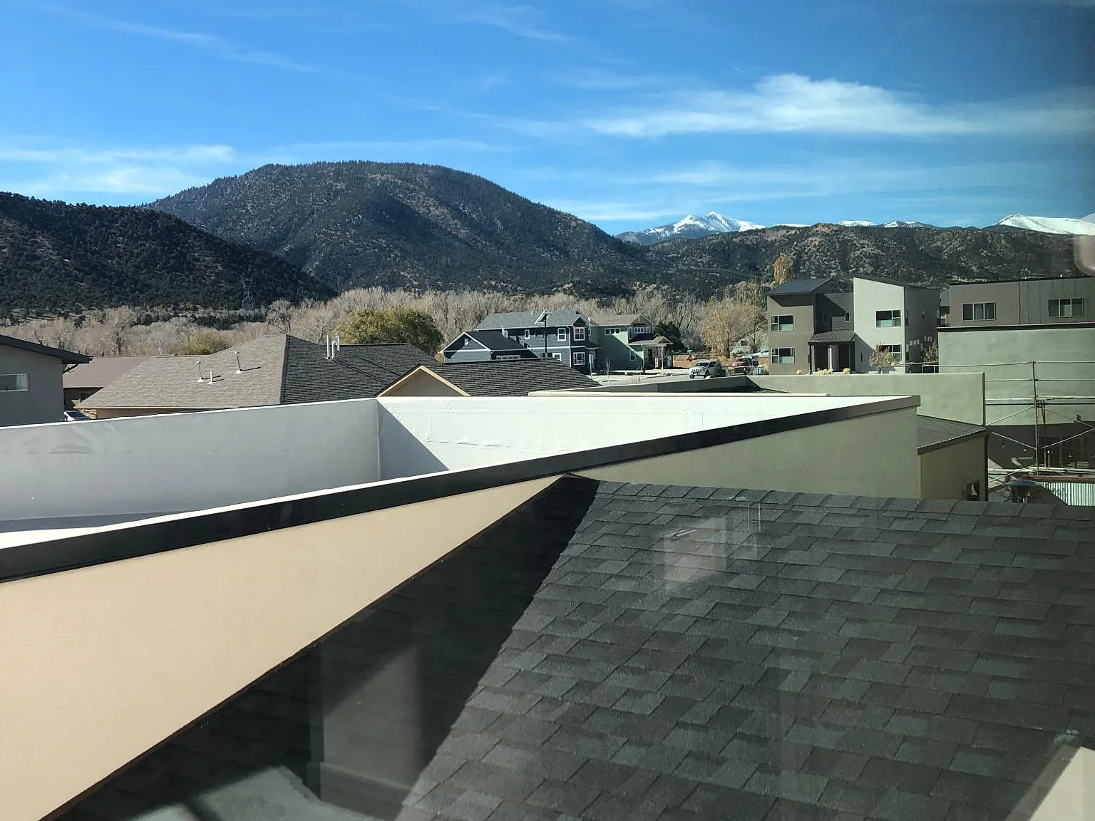 3 bed, 1786 sqft, $2,500 — Photo 3