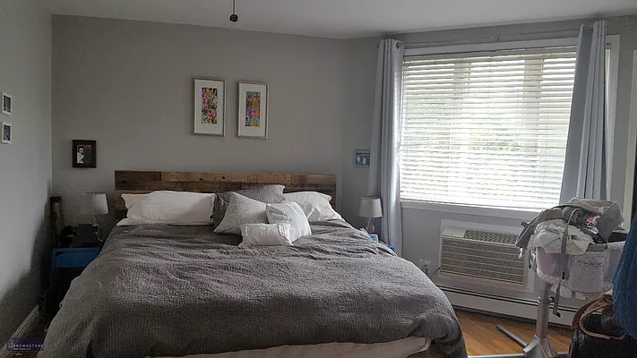 Rented by Brownstone Real Estate | media 21